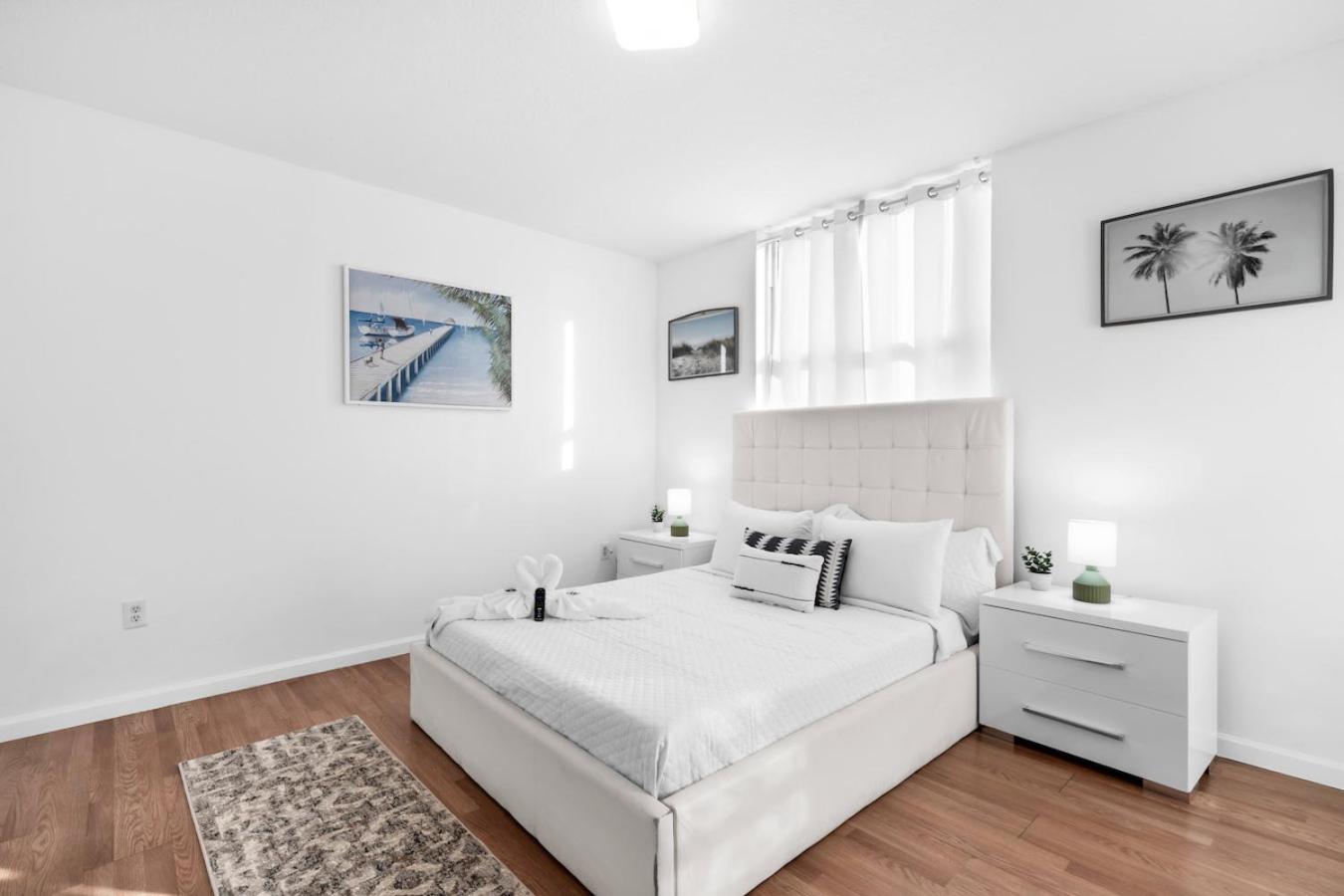 Spacious 2 Bed Unit In Brickell With Free Parking Miami Exterior photo