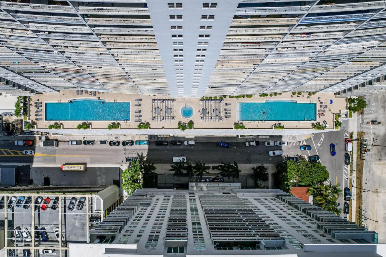 Spacious 2 Bed Unit In Brickell With Free Parking Miami Exterior photo